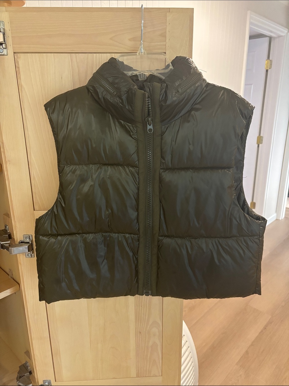 ZARA Cropped Olive Puffer Vest